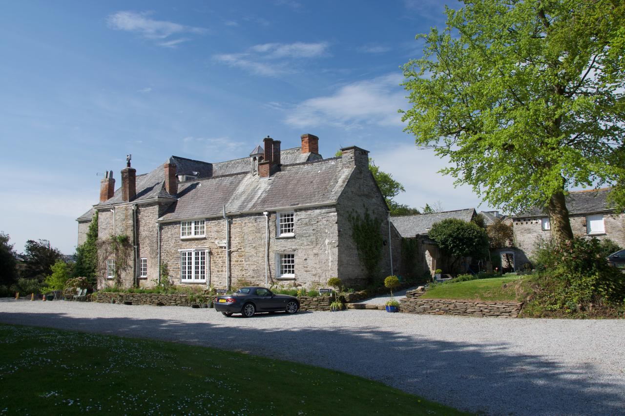 לינה וארוחת בוקר וויידברידג' Trewornan Manor מראה חיצוני תמונה